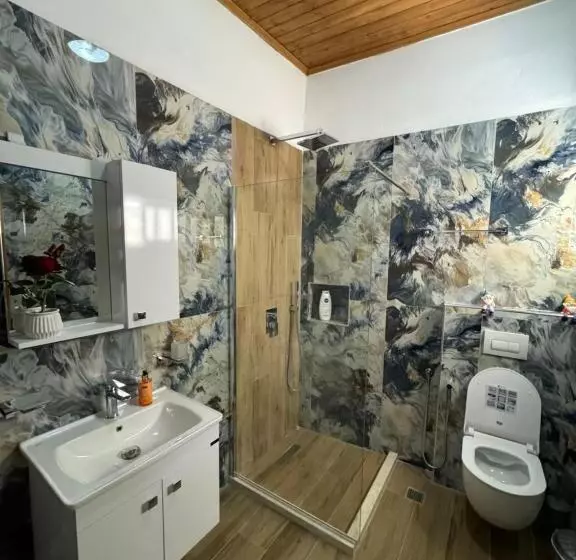 پانسیون Meroli Guesthouse