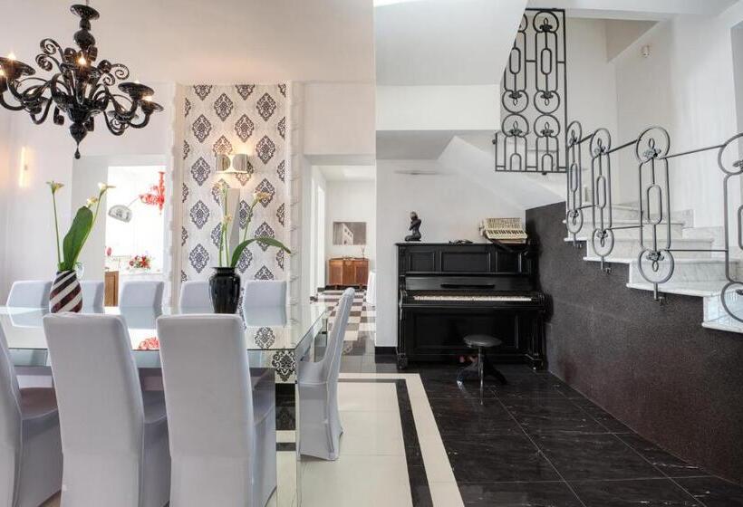 پانسیون Palazzo Podestà