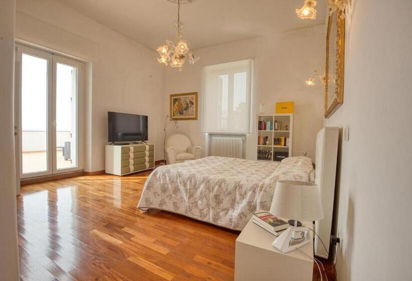 پانسیون Palazzo Podestà