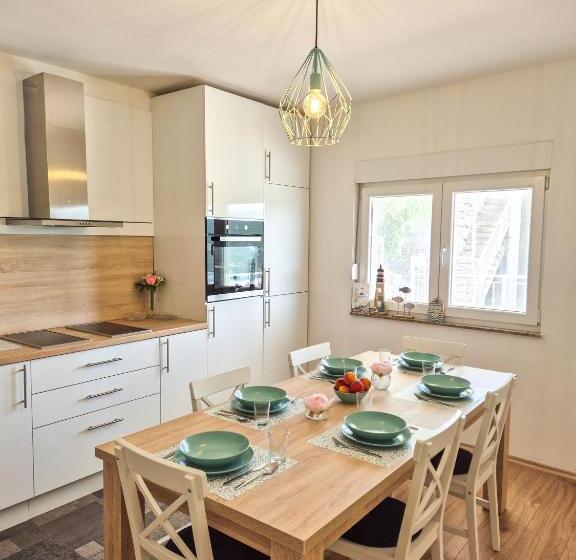 پانسیون Principessa Rooms