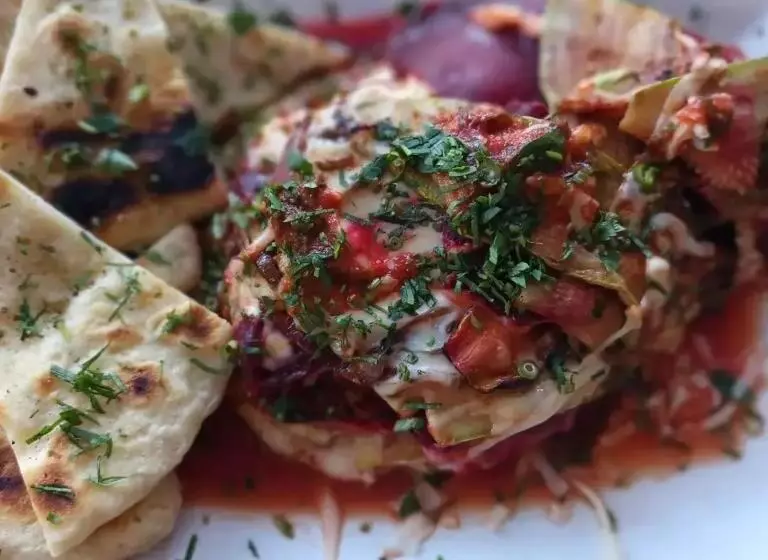 Pensiunea La Taverna