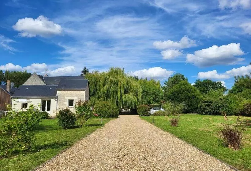 Aamiaismajoitus (B&B) La Cale De La Clauderie