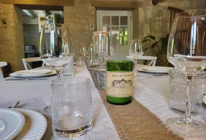 Aamiaismajoitus (B&B) La Cale De La Clauderie