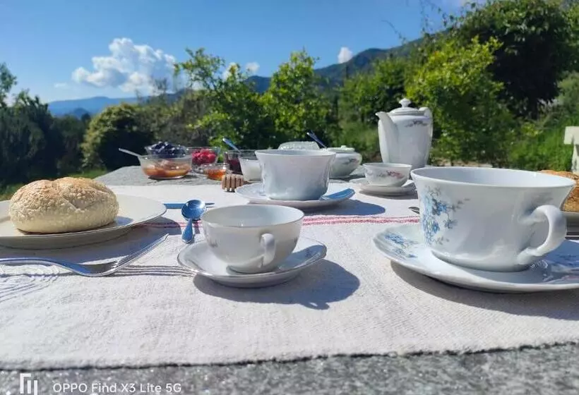 Aamiaismajoitus (B&B) Le Faye