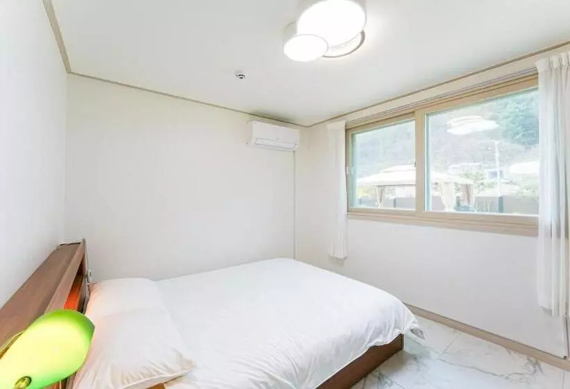 Chuncheon Soopsog Jageun Jib Pension