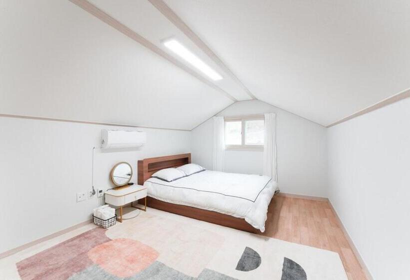 Chuncheon Soopsog Jageun Jib Pension