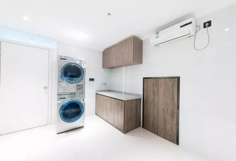 Hanting Hotel Chongqing North Railway Station Longtou Temple Park Metro Station