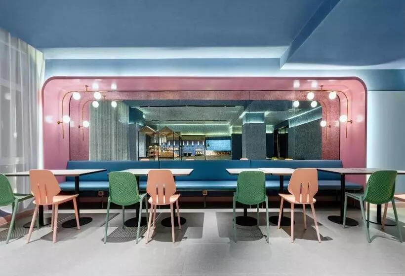 Hanting Hotel Taiyuan South Middle Ring High Speed Railway Station