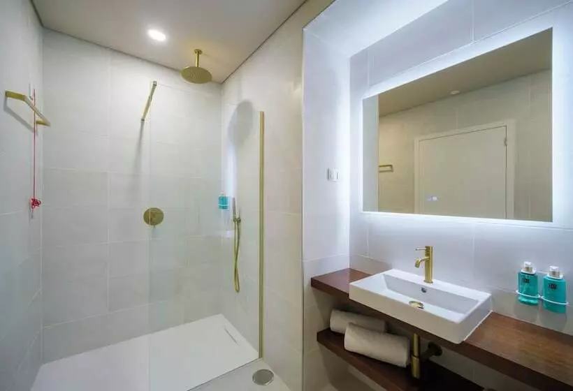 ホテル Azores Book