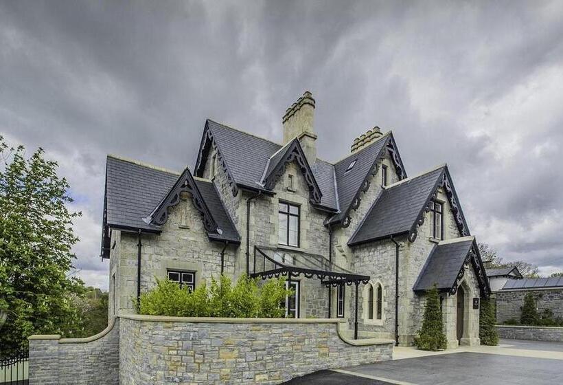 בית מלון כפרי Cae Court