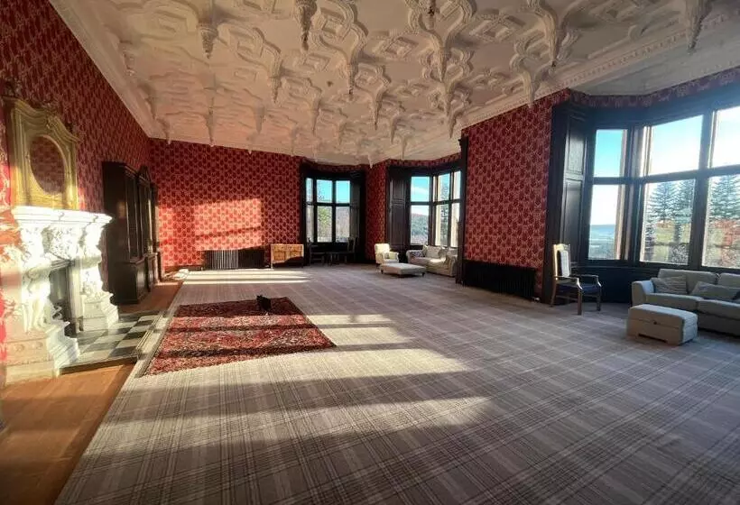 ホテル Carbisdale Castle