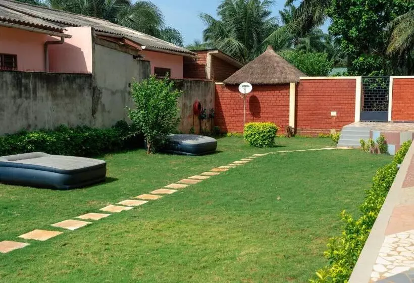 هتل Home Sweet Home Cococodji