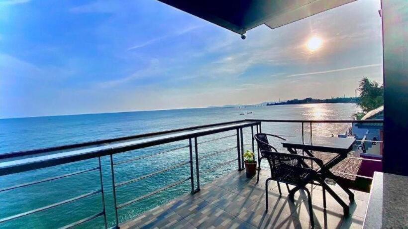 Отель Phala Shore Resort