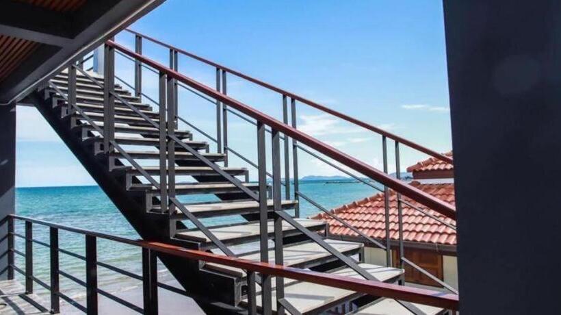 Отель Phala Shore Resort