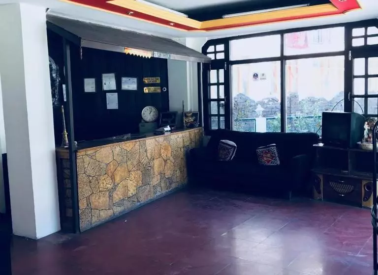 Hotelli Sanmiro Lodge