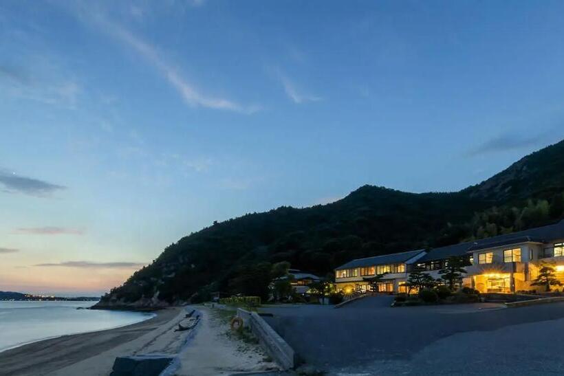 בית מלון כפרי Sennenmatsu