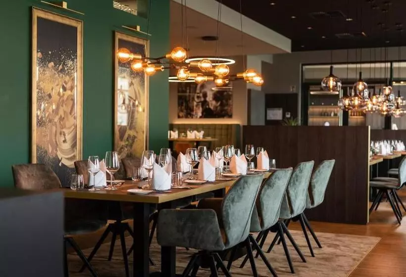 Hotelli Target World Hunter S Lodge