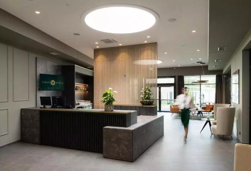 Hotelli Target World Hunter S Lodge