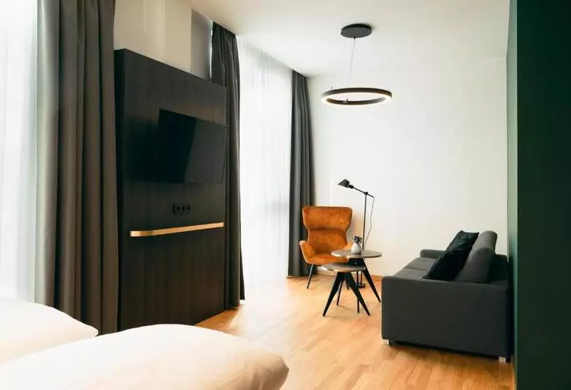 Hotelli Target World Hunter S Lodge