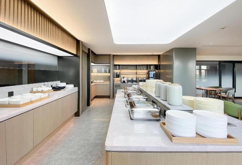 Ji Hotel Changchun North Lake Wuyue Plaza