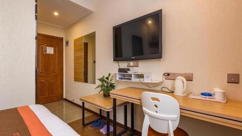 Jun Hotel Jiangsu Nanjing Jiangning District Lukou Airport Tongshan Metro Station