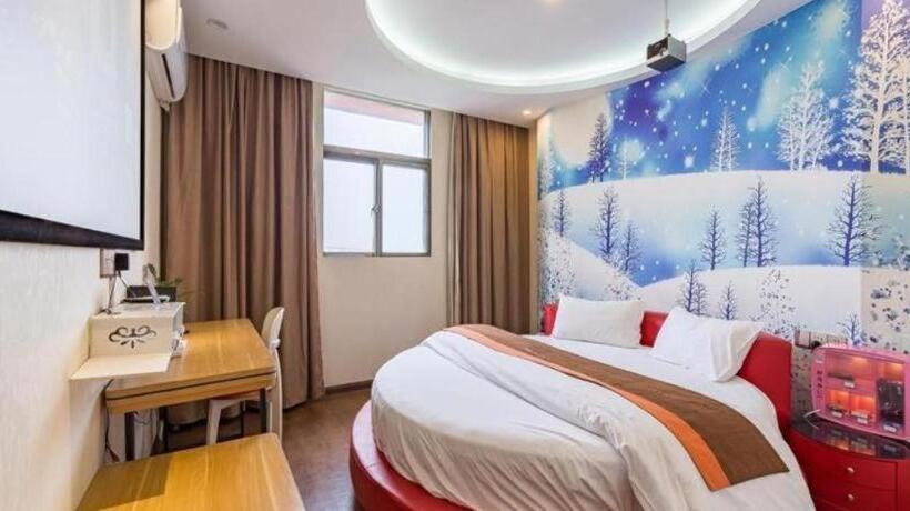 Jun Hotel Jiangsu Nanjing Jiangning District Lukou Airport Tongshan Metro Station