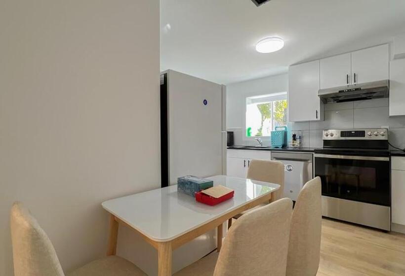 Majatalo A Guest Room