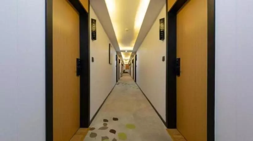 Shell Hotel Zhejiang Jiaxing Youyi Street