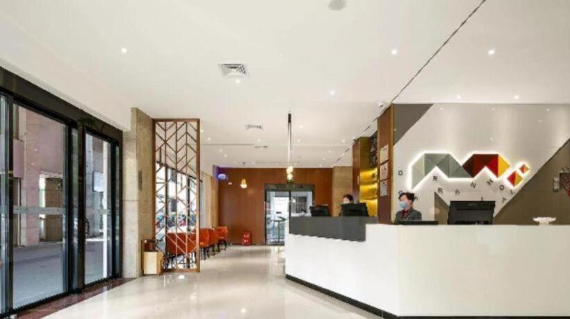 Borrman Hotel Jinjiang Airport Sunshine Food Street