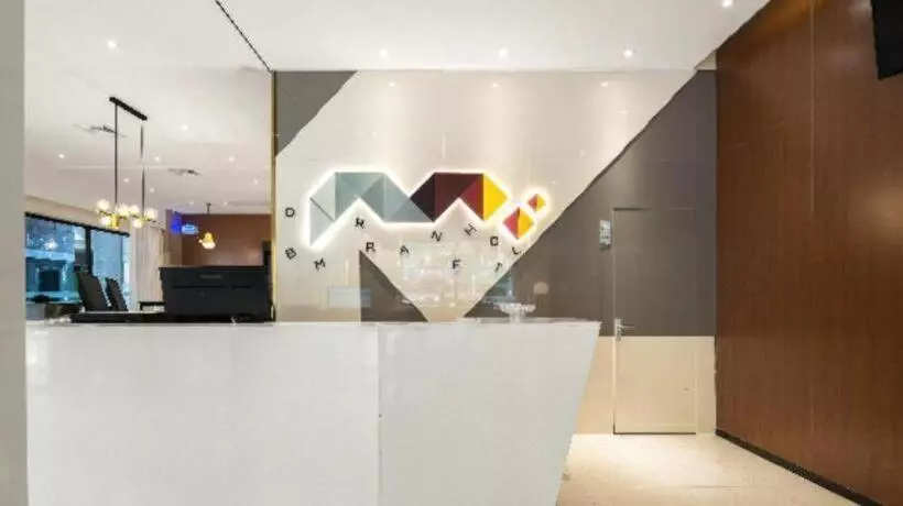 Borrman Hotel Jinjiang Airport Sunshine Food Street