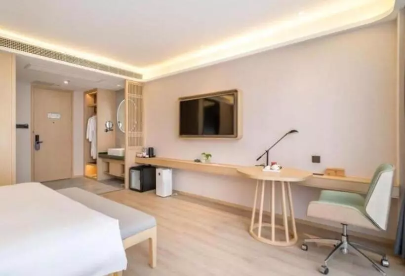 Deep Sleep Hotel Xuzhou High Speed Railway Station Mengzhiche New Energy Automobile Plaza