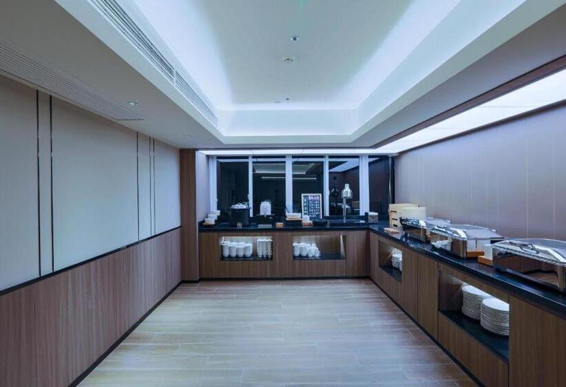 Hanting Hotel Chongqing Yunyang Bingjiang Park