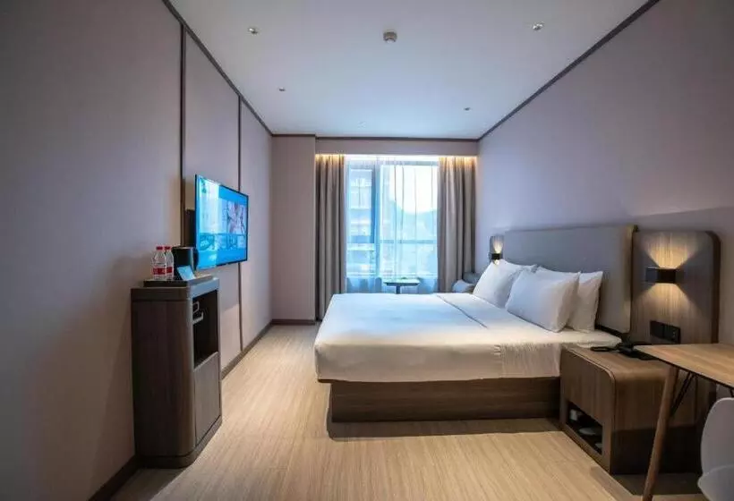 Hanting Hotel Chongqing Yunyang Bingjiang Park