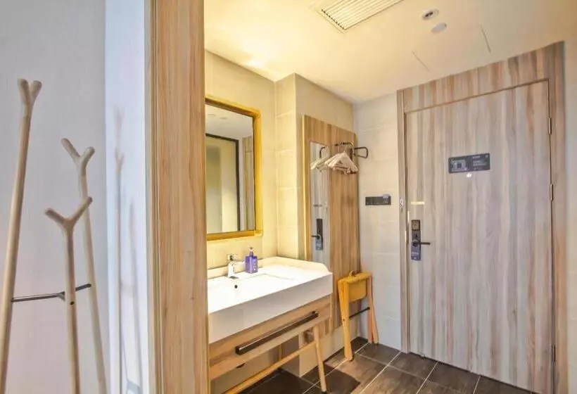 Hanting Hotel Jiaxing South Lake Wanda Plaza