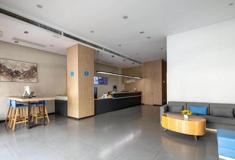 Hanting Hotel Longyan Zhongshan Road