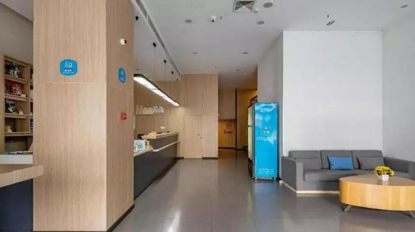 Hanting Hotel Longyan Zhongshan Road