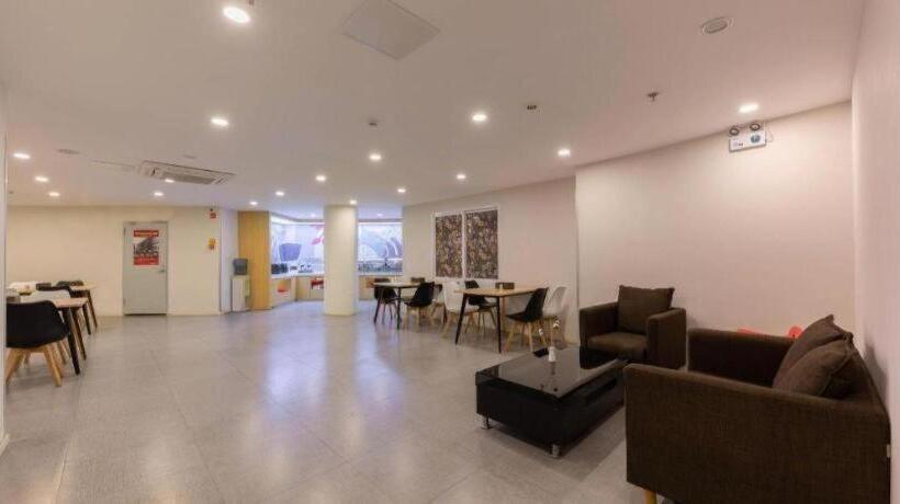 Hanting Hotel Longyan Zhongshan Road