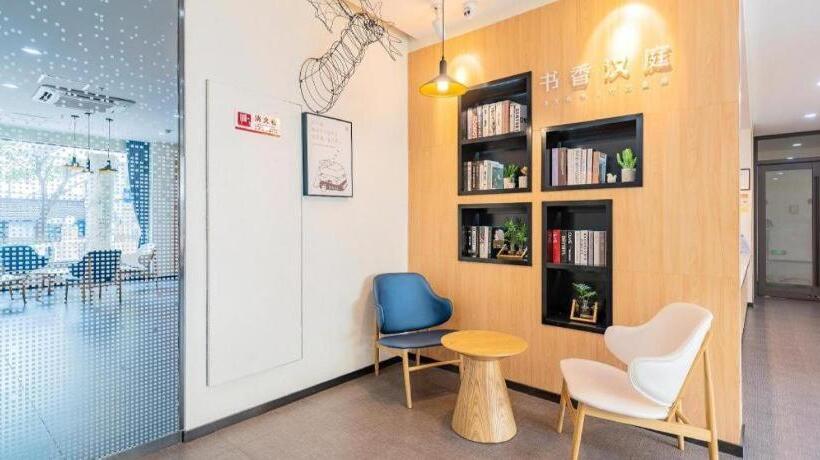 Hanting Hotel Shanghai Lingang Free Trade Zone