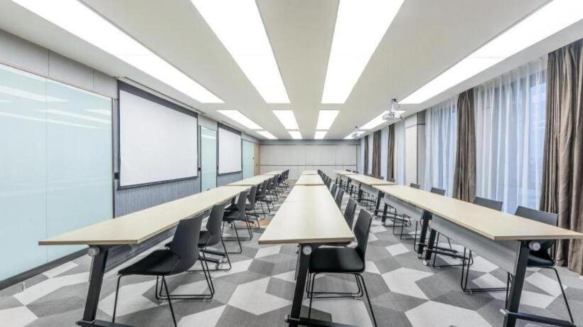 Hanting Hotel Wuhu Fangte Wanchun Commercial Street