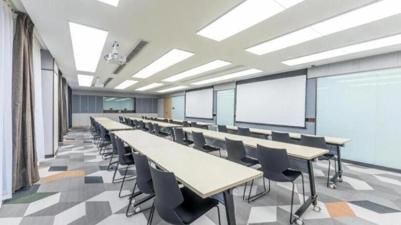 Hanting Hotel Wuhu Fangte Wanchun Commercial Street