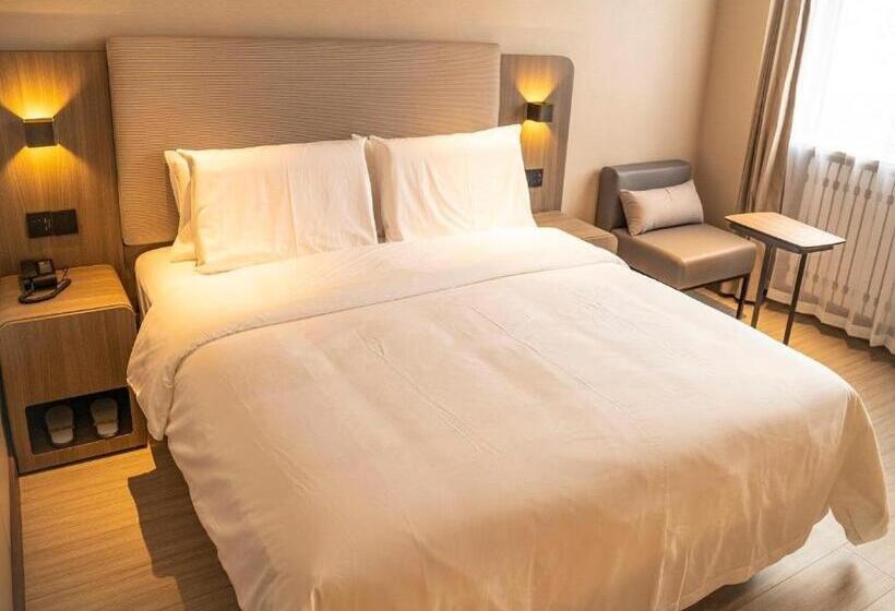 Hanting Hotel Zhalantun Qinghe Home Plaza