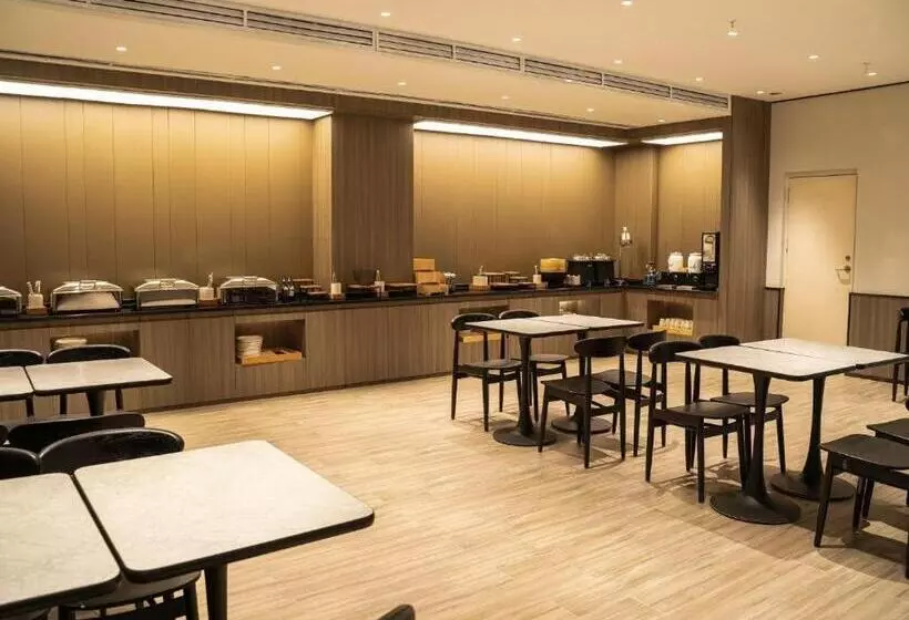 Hanting Hotel Zhalantun Qinghe Home Plaza