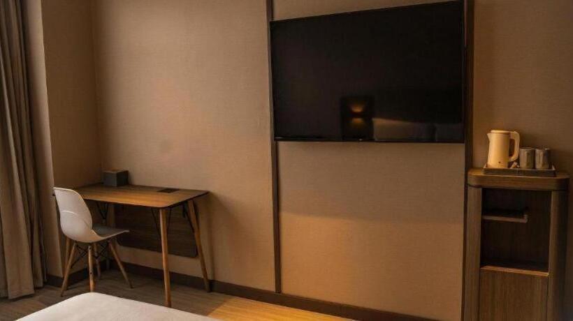 Hanting Hotel Zhalantun Qinghe Home Plaza