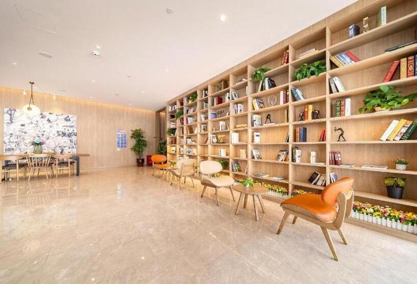 Hanting Premium Hotel Shanghai Fengxian Sports Center