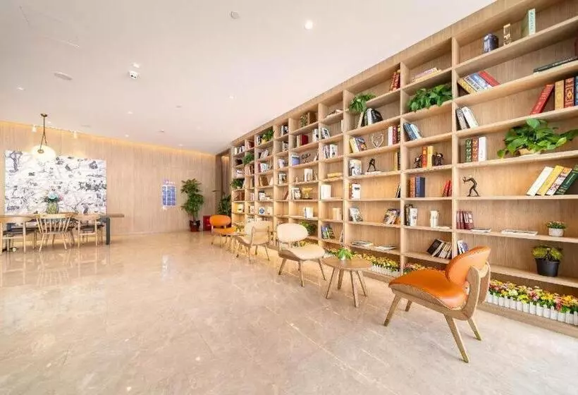 Hanting Premium Hotel Shanghai Fengxian Sports Center