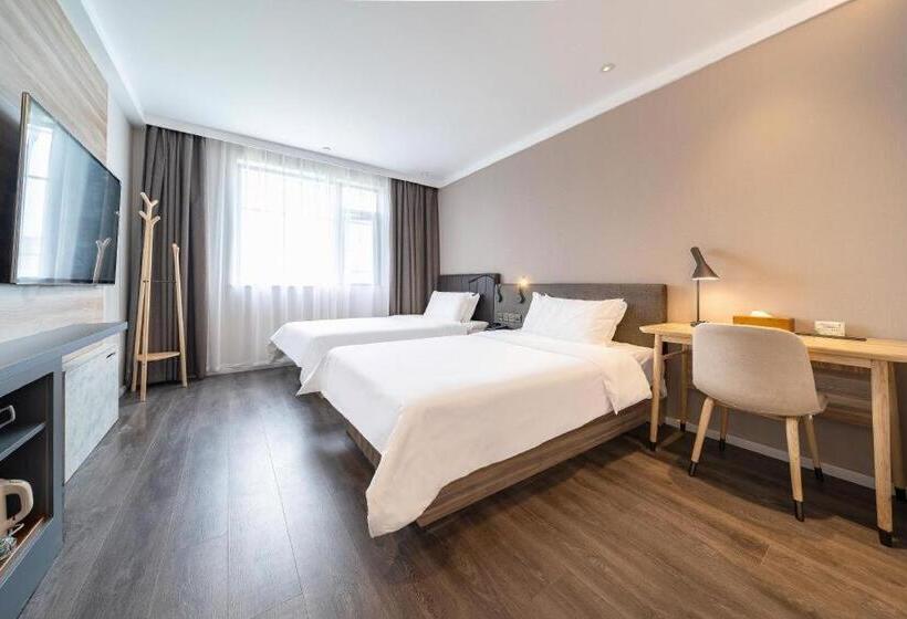 Hanting Premium Hotel Shanghai Fengxian Sports Center