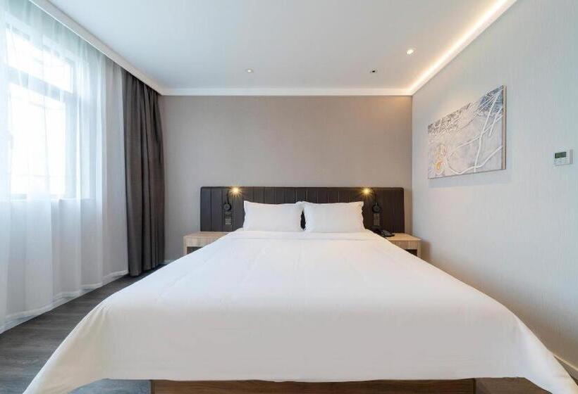 Hanting Premium Hotel Shanghai Fengxian Sports Center