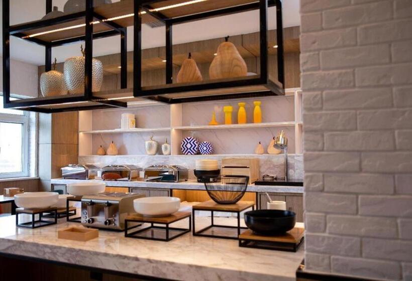 Hanting Premiun Hotel Handan New Century Plaza