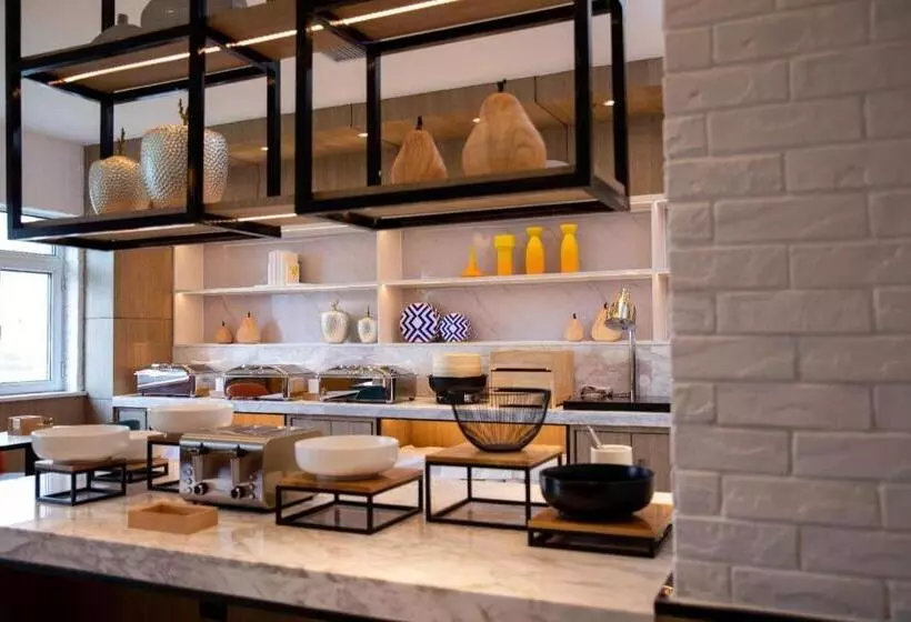 Hanting Premiun Hotel Handan New Century Plaza