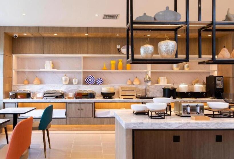 Hanting Premiun Hotel Handan New Century Plaza